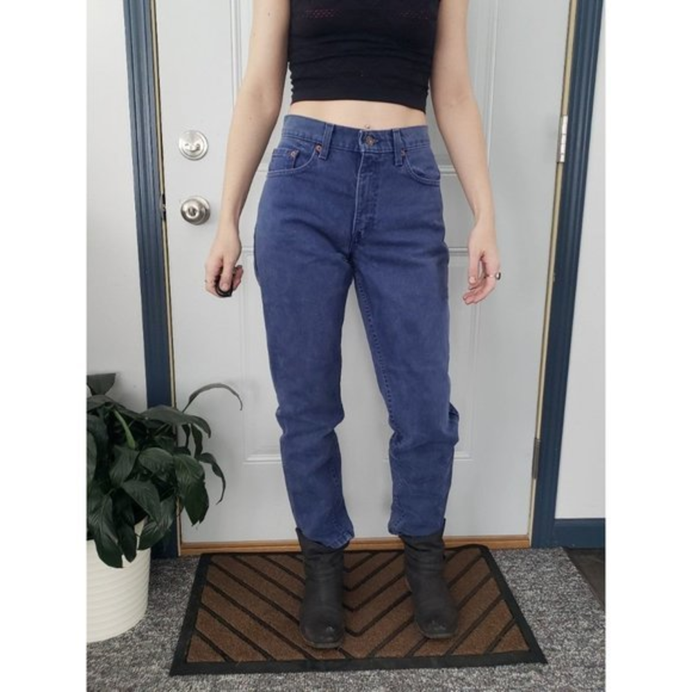 Vintage 90s Levis Tapered Leg Mom Jeans